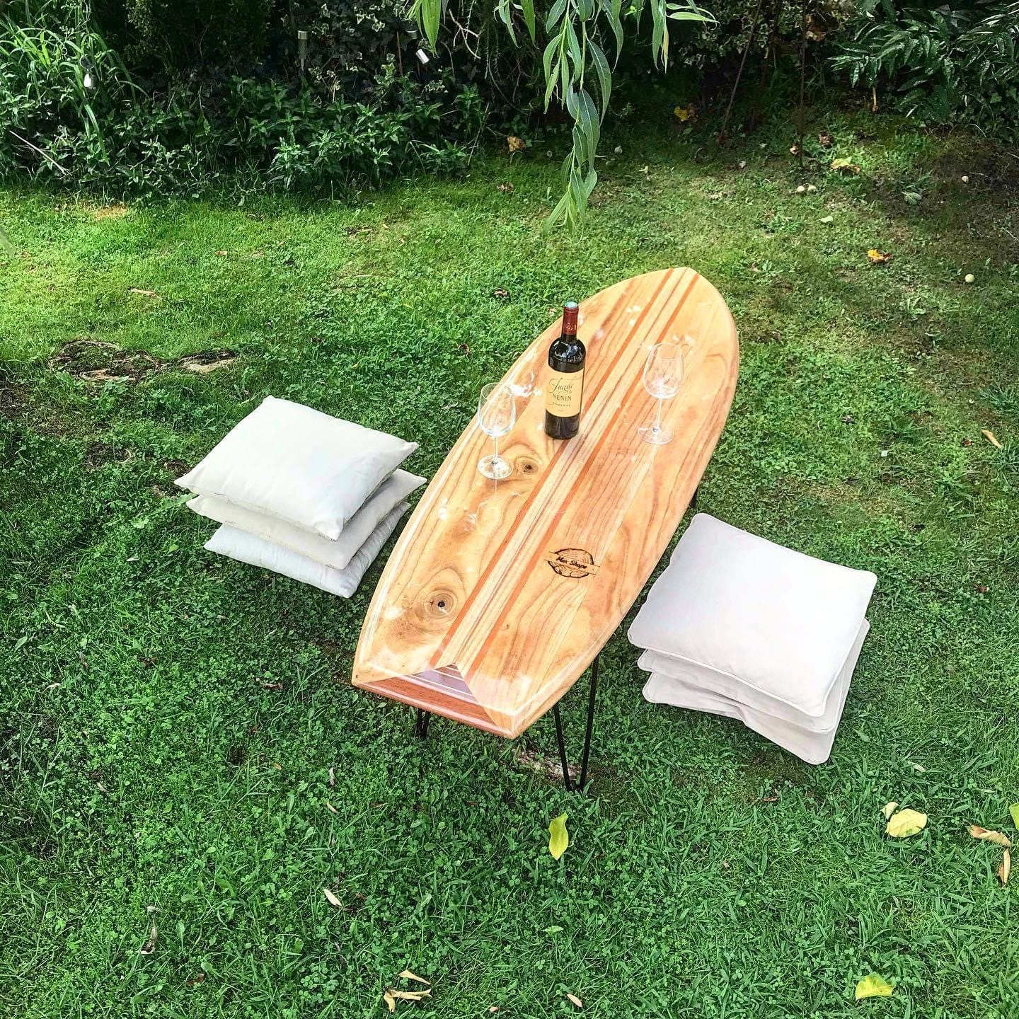 Table en bois massif